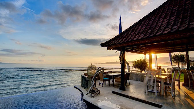 Тур в Индонезию в период с ноября по февраль, включая Новый год, с авиаперелетом, отдыхом в отеле на выбор и завтраками на острове Бали со скидкой 30%
