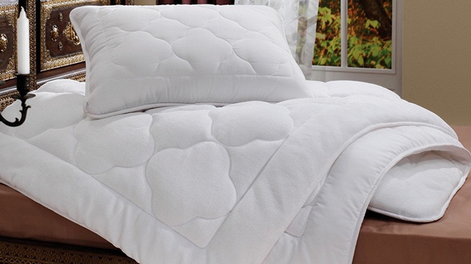 Одеяло или подушки на выбор от магазина домашнего текстиля «Ронатекс»