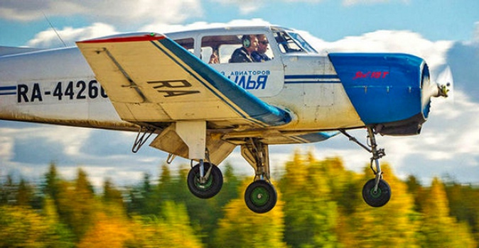 Обучение пилотированию и полет для одного, двоих и троих от Союза Авиаторов "Крылья"
