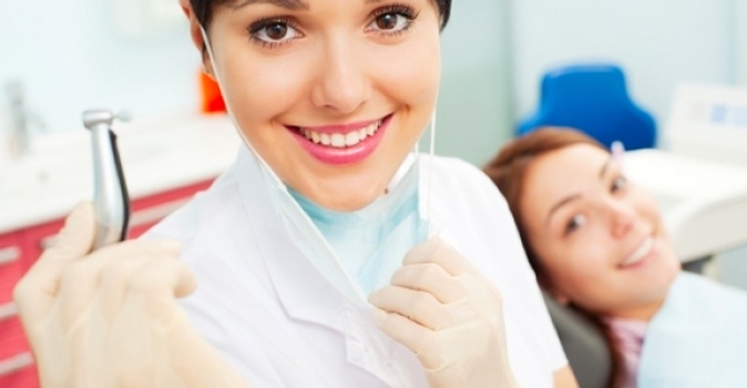 Удаление простых зубов и зуба мудрости в Клинике "А-Медик"