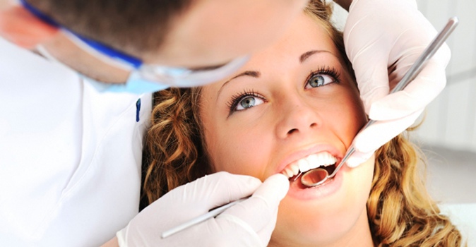 Эстетическая реставрация зубов в клинике "Новое время"