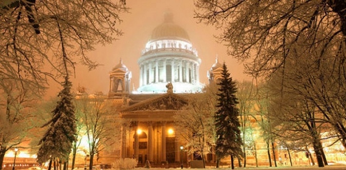 Экскурсионные туры по Санкт-Петербургу на новогодние праздники.
