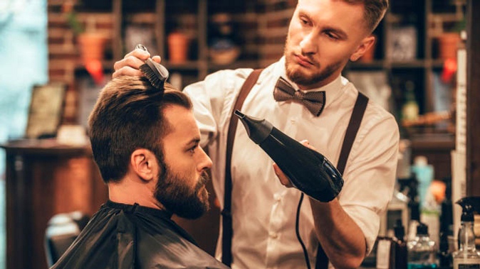 Мужская стрижка, моделирование бороды, детская стрижка в OldBoy Barbershop.