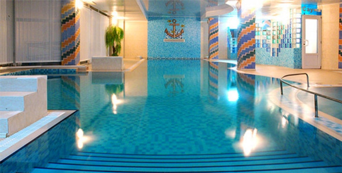 Спа-отдых в отеле Agora 4* г. Алушта в 50 м от Черного моря с посещением крытого бассейна, финской и биосаун, хаммама, соляного грота.