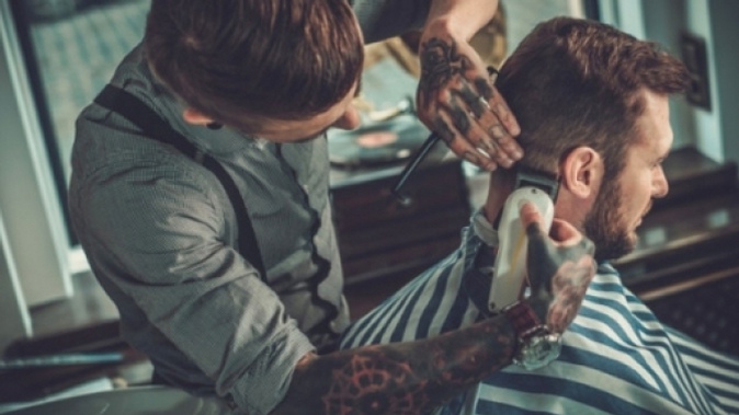 Мужская стрижка, моделирование бороды или детская стрижка в барбершопе «Borodach Бескудниково».