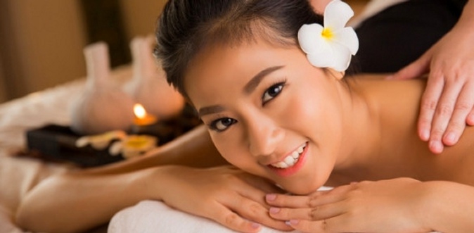 Традиционный тайский oil-массаж или массаж на матах, а также спа-программа на выбор в салоне красоты бизнес-класса Visan.