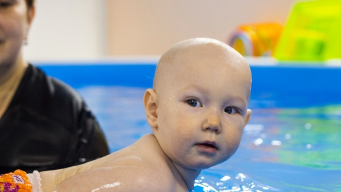 Абонемент в бассейн для детей от 2 месяцев до 7 лет в аквацентре «Буль & Булька».