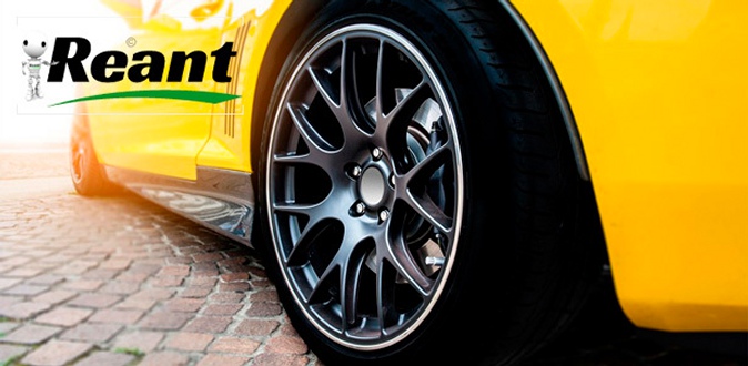 Шиномонтаж и балансировка четырех колес до R18, а также регулировка развал-схождения в автотехцентре Reant-Motors.
