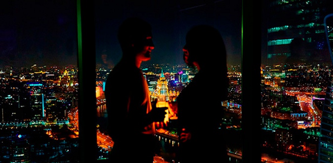 Романтическое свидание для двоих на 55 этаже делового комплекса «Империя» в «Москва-Сити» от компании Moscow-City-Weekend.