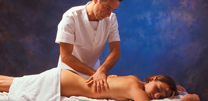 10 сеансов антицеллюлитного массажа от специалиста по коррекции фигуры Георгия Фомина.
