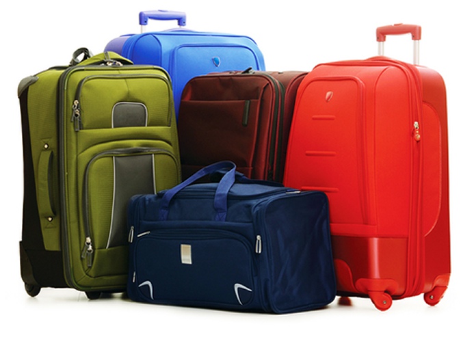 Чемоданы марки «Эксклюзив», «Ananda» и «SunVoyage» от «Интернет-магазина модных и ярких пластиковых чемоданов» со скидкой до 61%!